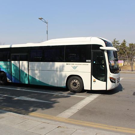 Incheon Airport Pitapat Residence Bagian luar foto