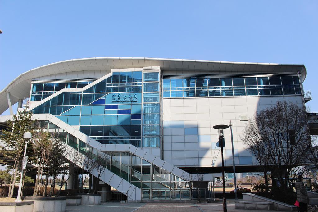 Incheon Airport Pitapat Residence Bagian luar foto